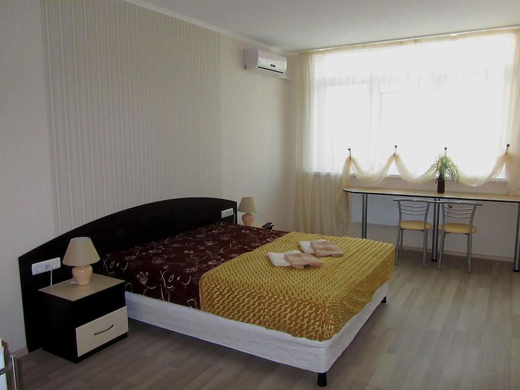 S&m * Kyiv